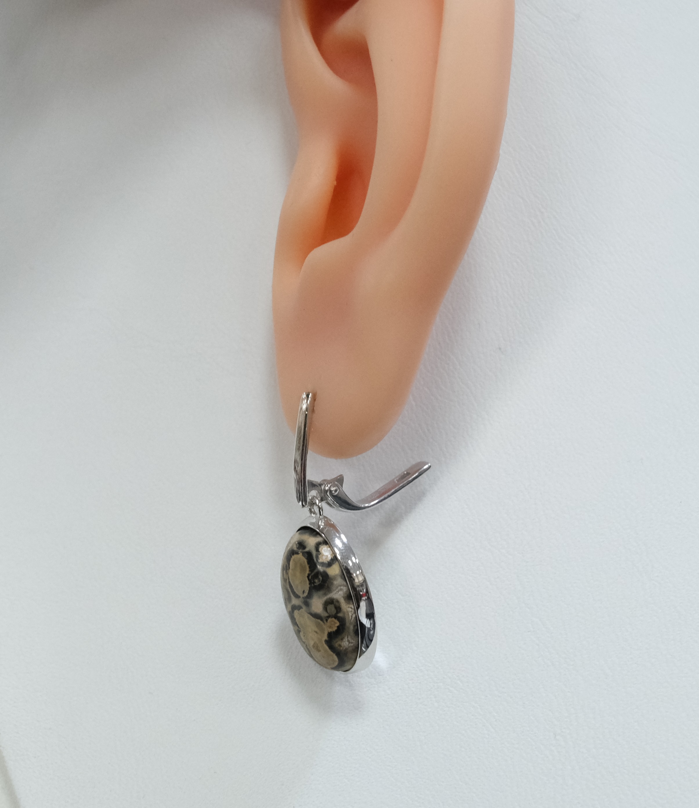 Серебряные серьги с яшмой